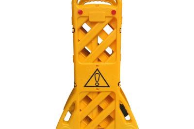 Expanding folding traffic road barrier (1)